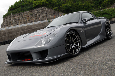 Tuned and modded it's exceptional Mazda RX7 Ah the FD RX7